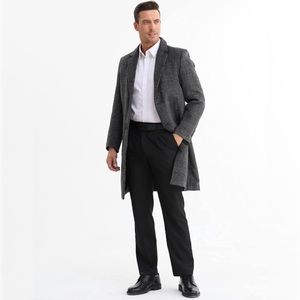 Very elegant men’s coat.